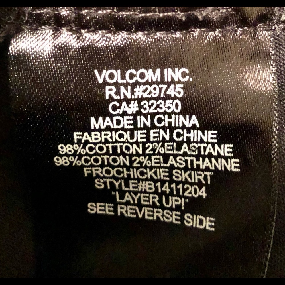 Volcom Mini-Skirt - Picture 4 of 4